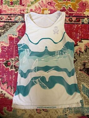 Betty Designs White Tank Top with Teal Wave Birds Graphic Small